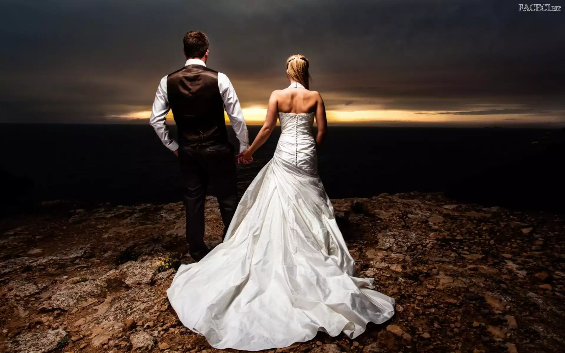 Para, Słońca, Młoda, Wschód